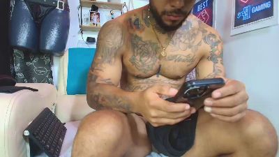 Leenar_key live cam on Cam4