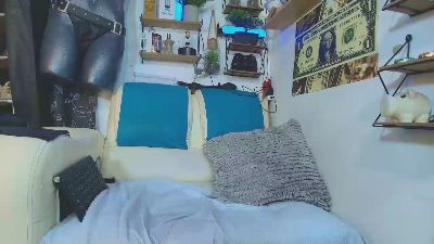 Leenar_key live cam on Cam4