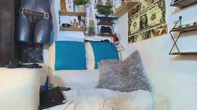 Leenar_key live cam on Cam4