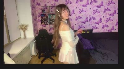 LeesaScheide live cam on Cam4