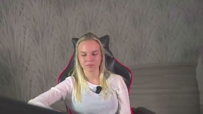 LeighDisharoon live cam on Cam4