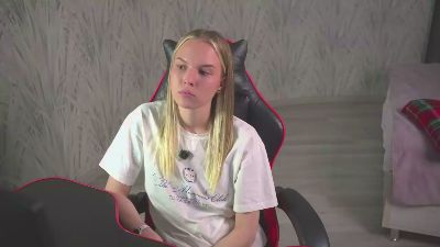 LeighDisharoon live cam on Cam4
