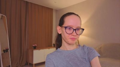 LeilaDurow live cam on Cam4