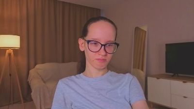 LeilaDurow live cam on Cam4
