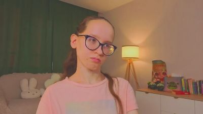 LeilaDurow live cam on Cam4