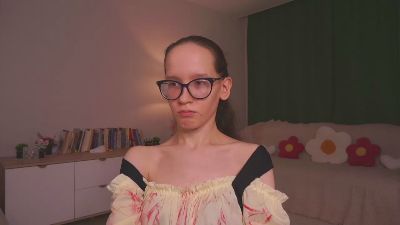 LeilaDurow live cam on Cam4
