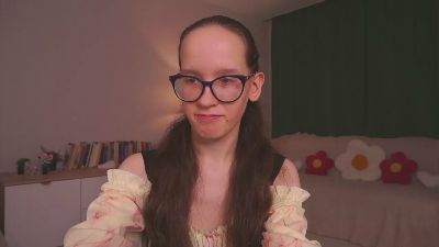 LeilaDurow live cam on Cam4