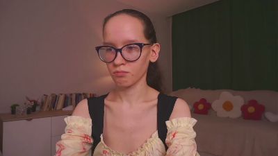 LeilaDurow live cam on Cam4