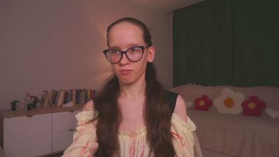 LeilaDurow live cam on Cam4