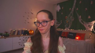 LeilaDurow live cam on Cam4