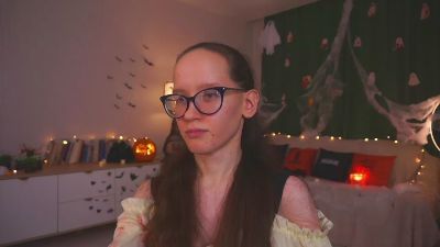 LeilaDurow live cam on Cam4