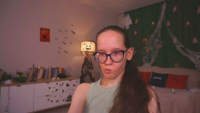 LeilaDurow live cam on Cam4