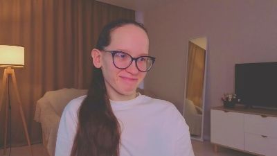 LeilaDurow live cam on Cam4
