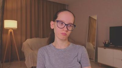 LeilaDurow live cam on Cam4