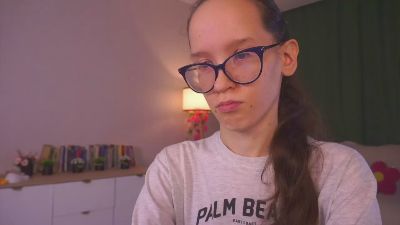 LeilaDurow live cam on Cam4