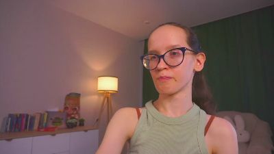 LeilaDurow live cam on Cam4