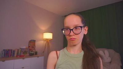 LeilaDurow live cam on Cam4