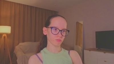 LeilaDurow live cam on Cam4