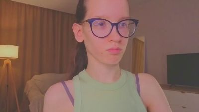 LeilaDurow live cam on Cam4