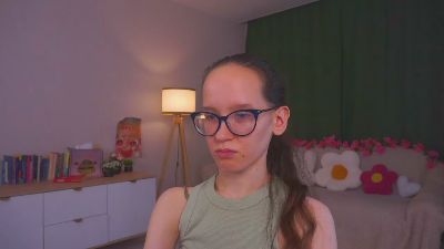 LeilaDurow live cam on Cam4