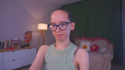 LeilaDurow live cam on Cam4