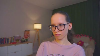 LeilaDurow live cam on Cam4