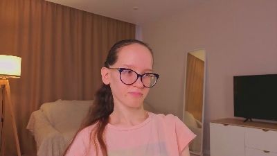 LeilaDurow live cam on Cam4