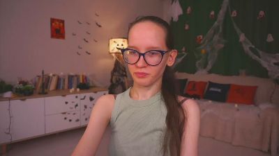 LeilaDurow live cam on Cam4