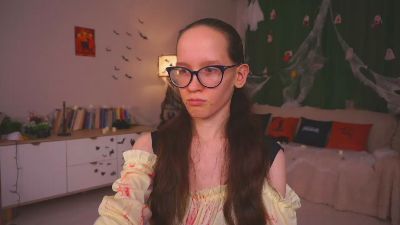 LeilaDurow live cam on Cam4