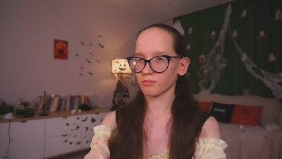 LeilaDurow live cam on Cam4
