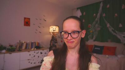 LeilaDurow live cam on Cam4
