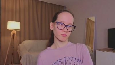 LeilaDurow live cam on Cam4