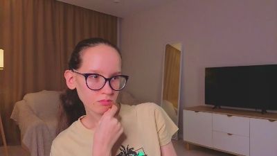 LeilaDurow live cam on Cam4