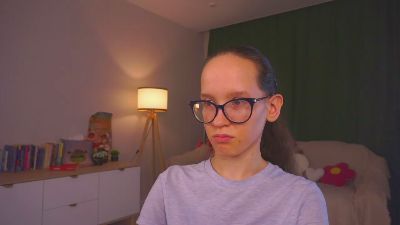 LeilaDurow live cam on Cam4