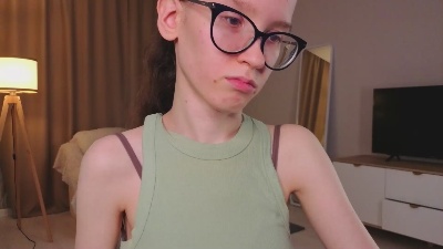 LeilaDurow live cam on Cam4