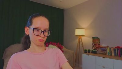 LeilaDurow live cam on Cam4