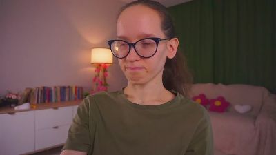 LeilaDurow live cam on Cam4