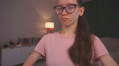 LeilaDurow live cam on Cam4