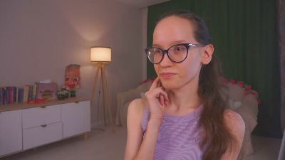 LeilaDurow live cam on Cam4