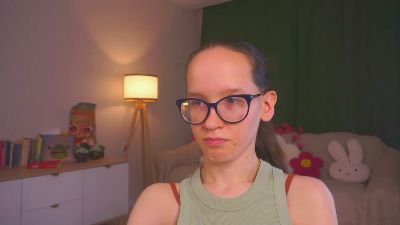 LeilaDurow live cam on Cam4