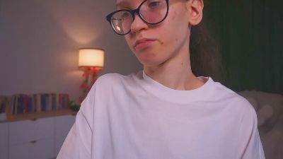 LeilaDurow live cam on Cam4