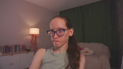 LeilaDurow live cam on Cam4