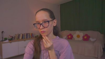 LeilaDurow live cam on Cam4