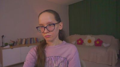 LeilaDurow live cam on Cam4