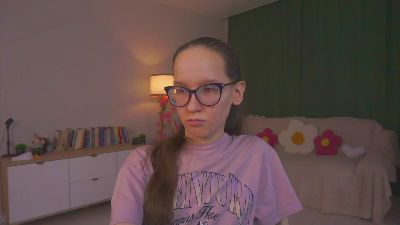 LeilaDurow live cam on Cam4