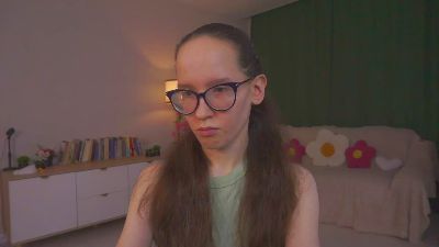 LeilaDurow live cam on Cam4