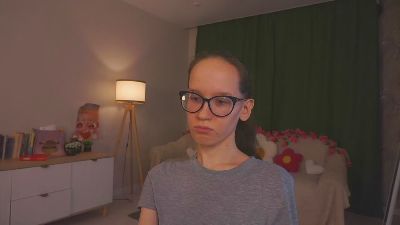 LeilaDurow live cam on Cam4