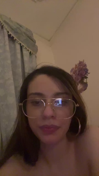 LeilaGrande live cam on Cam4
