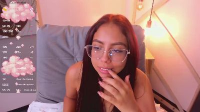 LeilaSaenz live cam on Cam4