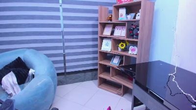 LeilaSmithh live cam on Cam4